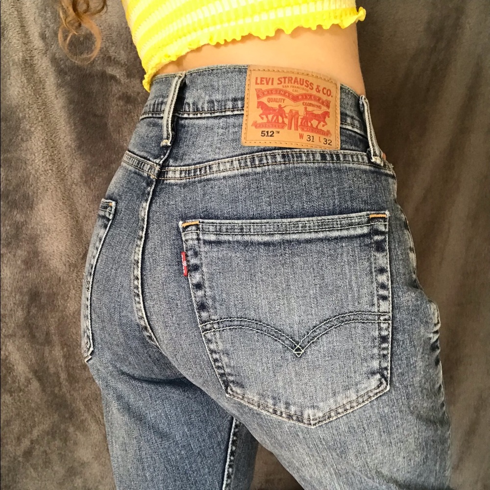 SALE💛Vintage Levi’s 512 Jeans High- Waisted